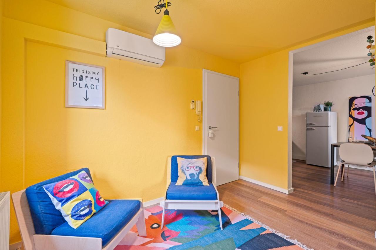 Farbenfrohe Altbauwohnung, Top Ausstattung Friedrichshafen Bagian luar foto